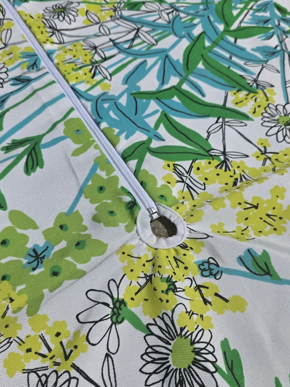 Vera Neumann Zippered Umbrella Tablecloth Large Retro Rectangular Indoor Outdoor